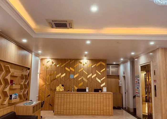 Cozy Khách sạn 3*