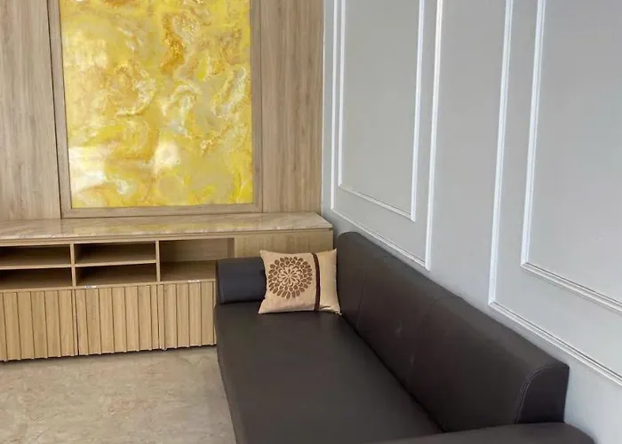 Khách sạn Cozy Hạ Long