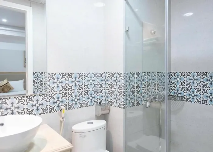 Cozy Khách sạn