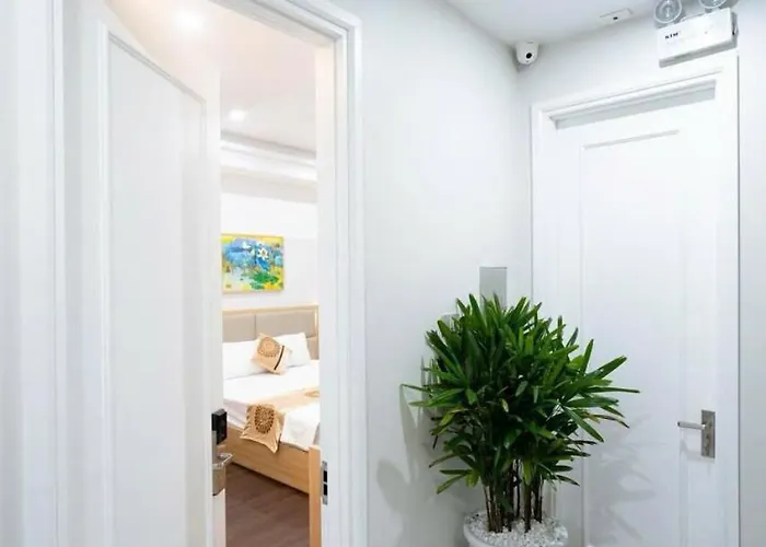 Khách sạn Cozy Hạ Long