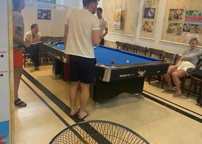 Khách sạn Cozy Hạ Long