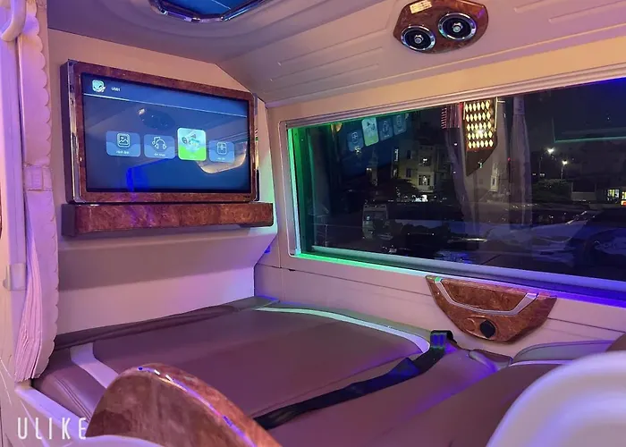 Cozy Hạ Long